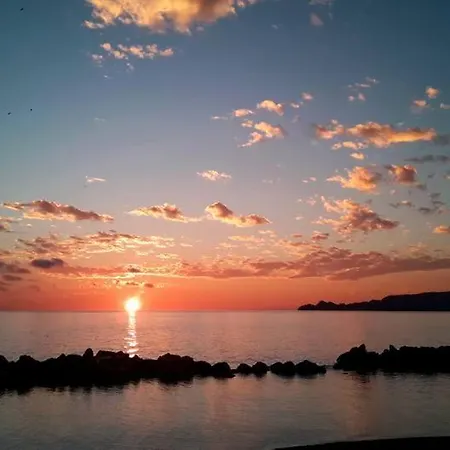 L'americano Luxury Pensión