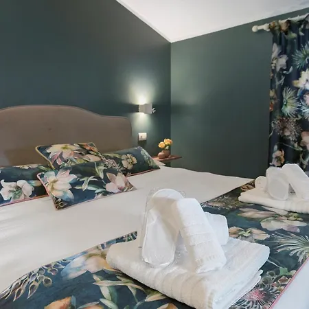 בית הארחה L'americano Luxury 4*