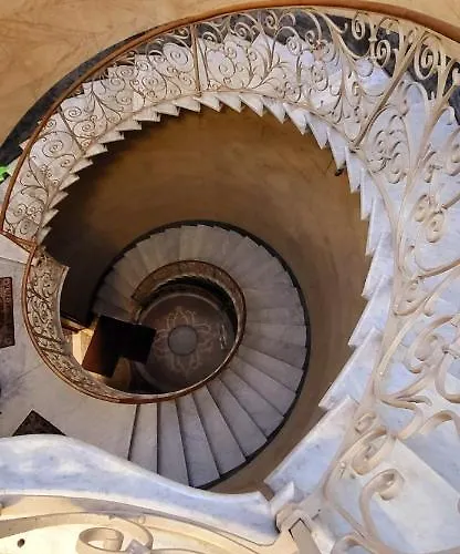 L'americano Luxury Πανσιόν 4*