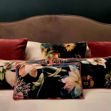 L'americano Luxury בית הארחה 4*