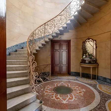 בית הארחה L'americano Luxury