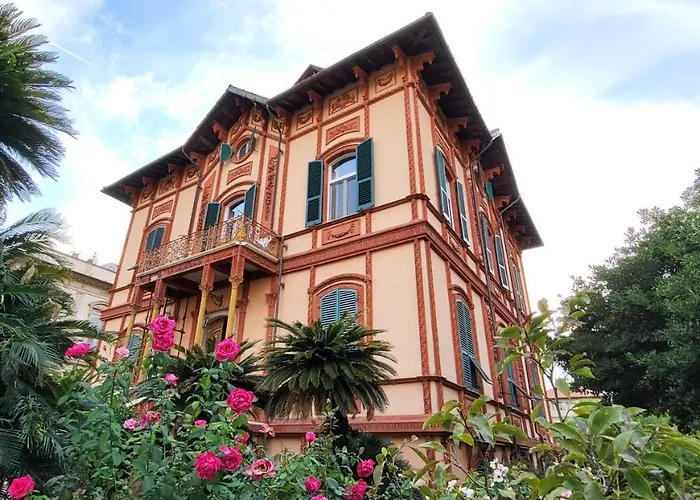 L'americano Luxury Pensión 4*